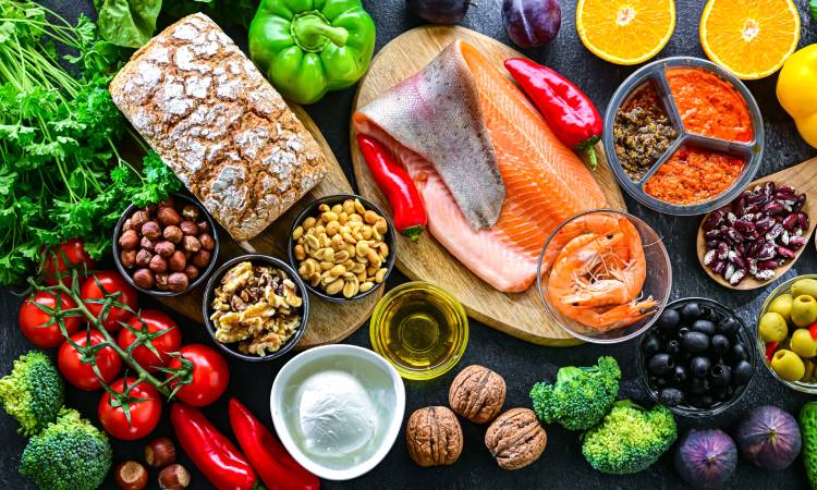 Śródziemnomorski styl odżywiania: Dlaczego to najzdrowsza dieta świata?